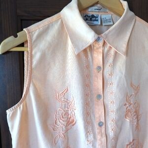 Irish Linen 100% Peach Pink Sleeveless Blouse Button Down Embroidered Medium